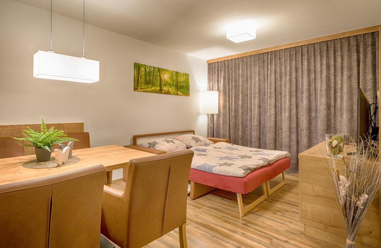Ferienwohnung Feldberg - Residenz Grafenmatt ภายนอก รูปภาพ